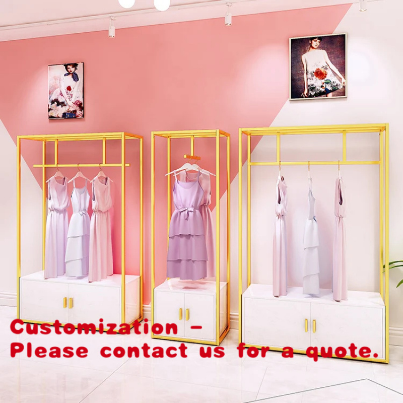 Women'S Fashion Retailers - Металлические стеллажи для демонстрации одежды в